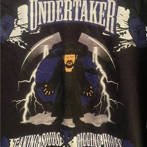 The Undertaker WWE Wrestling Men’s Size S 2019 Long Sleeve Graphic T-shirt EUC